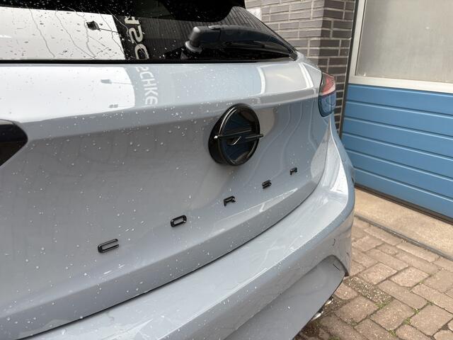 Opel CORSA 1.2 Turbo GS, 130 pk, panodak,navi via app.