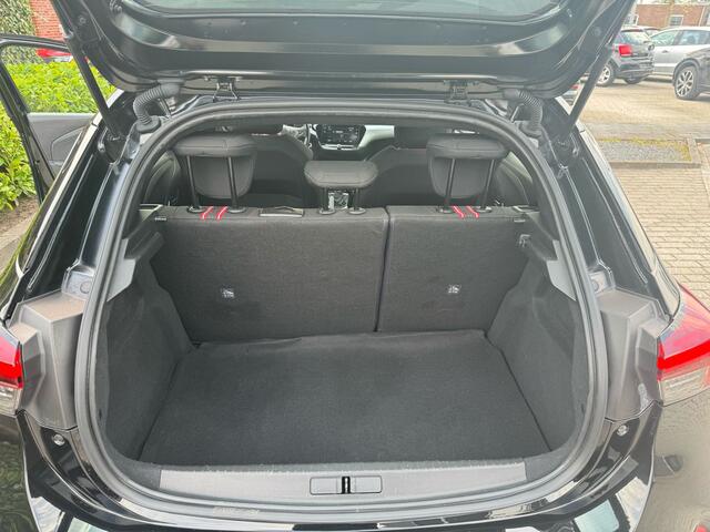 Opel CORSA 1.2 Elegance camera, airco, cruise