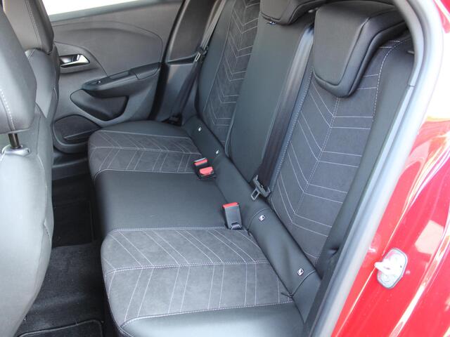 Opel CORSA 1.2 Turbo Hybrid GS AUTOMAAT | NAVIGATIE | CARPLAY | ACHTERUITRIJCAMERA MET SENSOREN |