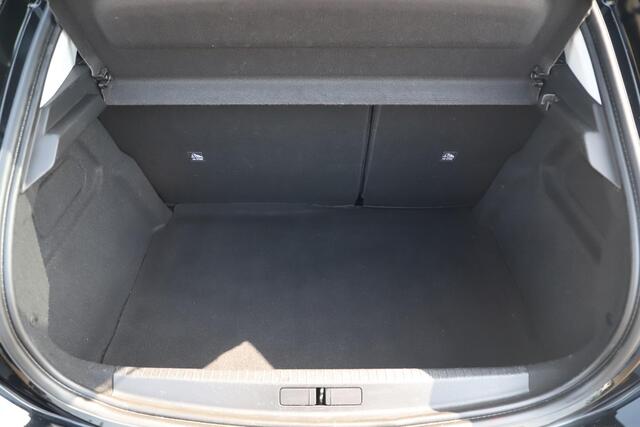 Opel CORSA 1.2 Edition 102PK Carplay Android Navigatie Airco Cruise Control Rijstrooksensor Getint Glas