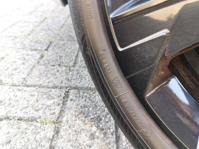 Opel CORSA GS 1.2 Turbo 100pk | LED MATRIX | BLACK PACK | STOEL- EN STUURVERWARMING | CAMERA | NAVI | ALL SEASON BANDEN | CLIMA |