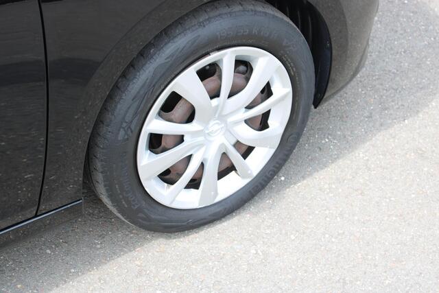 Opel CORSA 1.2 Edition 100PK Opel Corsa 1.2 Edition Camera / Stuur+ Stoelverwarming / Carpay