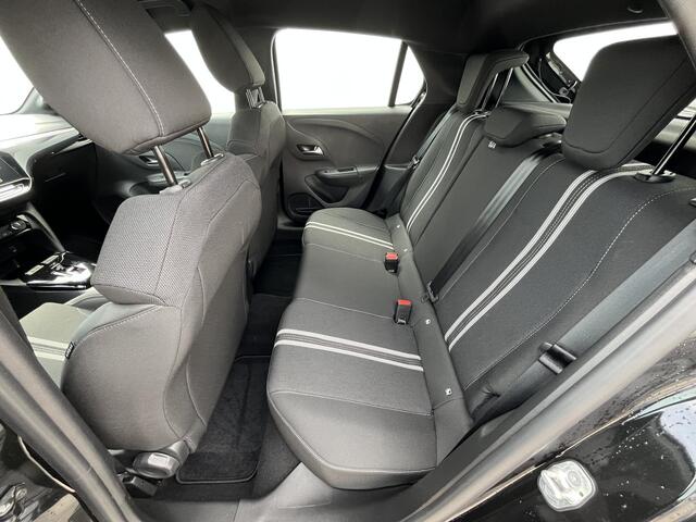 Opel CORSA 1.2 Turbo Hybrid GS Automaat 100% Dealeronderhouden / Trekhaak (Trekgewicht 1.200kg) / Achteruitrijcamera / Navigatie via Apple Carplay & Android Auto / Cruise Control / Dodehoek Detectie / Parkeersensoren voor en achter / Radio / Airco