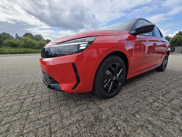 Opel CORSA 1.2 GS Nieuw Nieuw, import uit Denemarken Niet geregistreerd en niet gereden