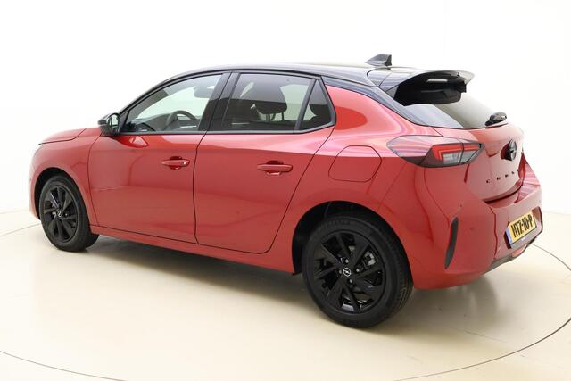 Opel CORSA 1.2 Turbo Hybrid GS Automaat | Navigatie | Climate Control | NIEUWE AUTO | Camera | Draadloze telefoonlader | Lichtmetalen velgen black | Zwart dak