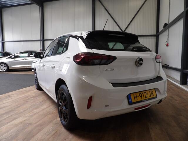 Opel CORSA 1.2 Edition