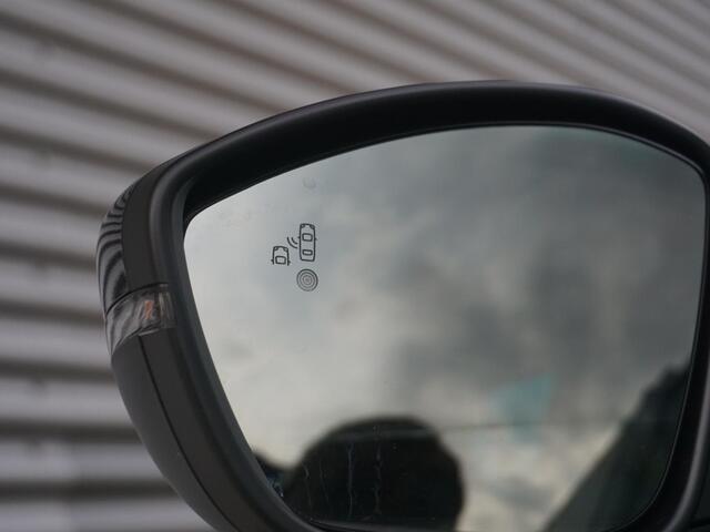 Opel CORSA 1.2 Turbo Hybrid GS