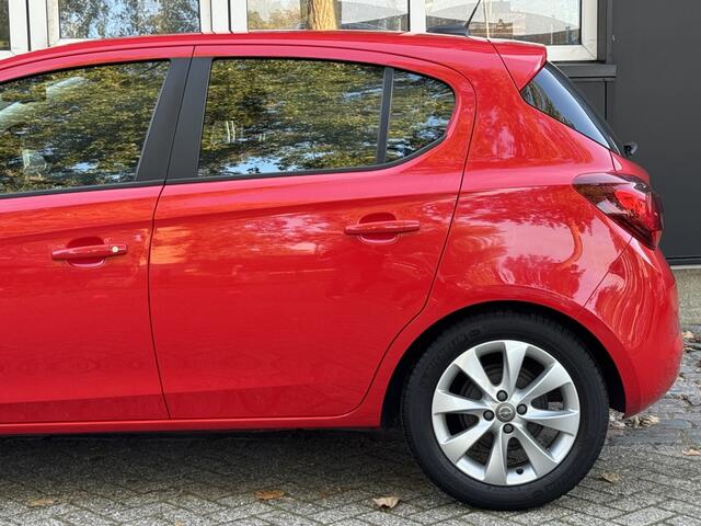 Opel CORSA 1.4 90PK Favourite/Crusie control/Airco/Elek pakket/Parkeersens/