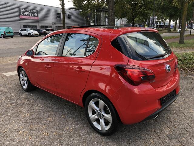 Opel CORSA 1.4 Color Edition