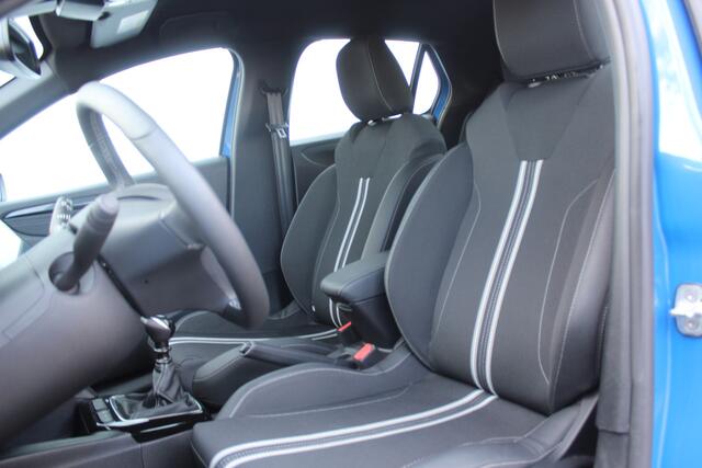 Opel CORSA 1.2 Turbo Edition Stuur + Stoel verwarming l Cruise control l Navigatie l AppleCarPlay/AndroidAuto l Parkeercamera l voor en achter sensoren l Dodehoek detectie l