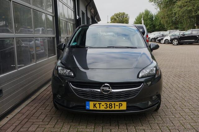 Opel CORSA 1.4 Edition met trekhaak!