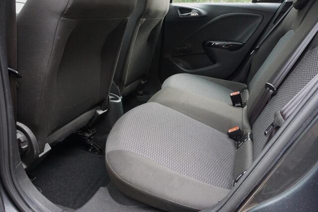 Opel CORSA 1.4 Edition met trekhaak!