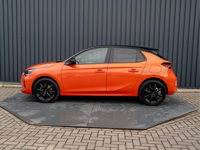Opel CORSA 1.2T 100PK GS Line | Navi | Keyless | 17'' | Apple Carplay/ Android Auto | Premium Pakket | Prijs Rijklaar!!