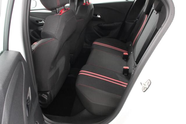 Opel CORSA 1.2 GS Line | Navigatie | Appel Carplay/Android Auto | Airco | Camera | Parkeer sensoren | Extra Getint Glas | Stuurwiel Bediening |