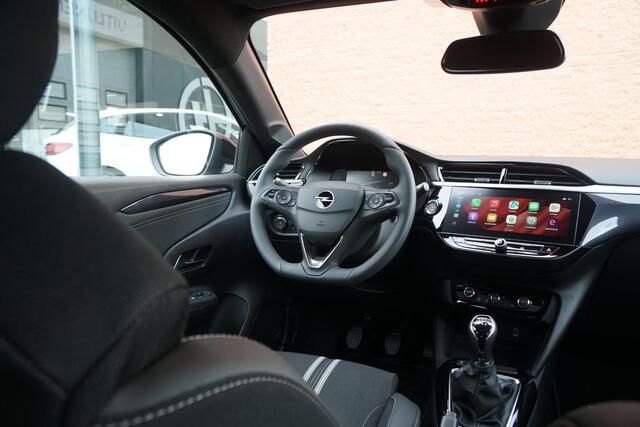 Opel CORSA 1.2 GS *NIEUWSTAAT* + KEYLESS / CAMERA / DODEHOEKDETECTIE / APPLE CARPLAY
