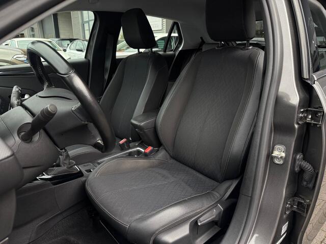 Opel CORSA 1.2 Elegance Airco Navi Cruise