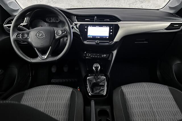 Opel CORSA 1.2 Edition | Navigatie | Cruise control | Apple Carplay | 4-seizoensbanden
