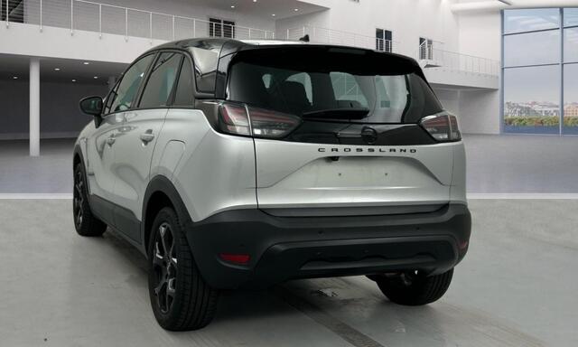 Opel Crossland 1.2 Turbo Elegance Stoel+stuur+voorruit verwarming/Camera/Achterbank verschuifbaar.