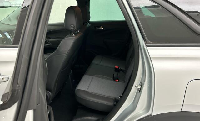 Opel Crossland 1.2 Turbo Elegance Stoel+stuur+voorruit verwarming/Camera/Achterbank verschuifbaar.