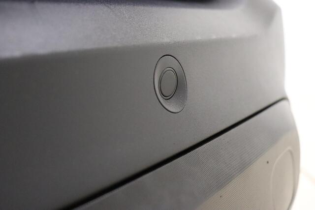 Opel Crossland 1.2 Turbo 130pk Automaat GS Line | Navigatie | Parkeersensoren | Lichtmetalen velgen | Climate control | Getint glas | Zwart dak | Sportieve uitvoering