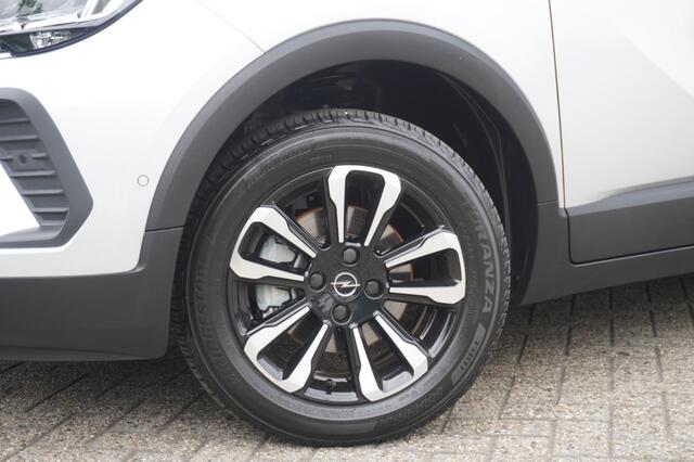 Opel Crossland 1.2 Turbo Elegance / Pano / Camera + PDC / Zwart dak / Navi / LED / DAB+