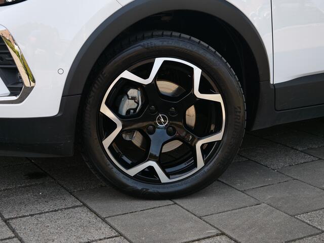 Opel Crossland 1.2 Turbo 130 Pk Automaat Ultimate Navi / DAB / Camera / Apple Carplay