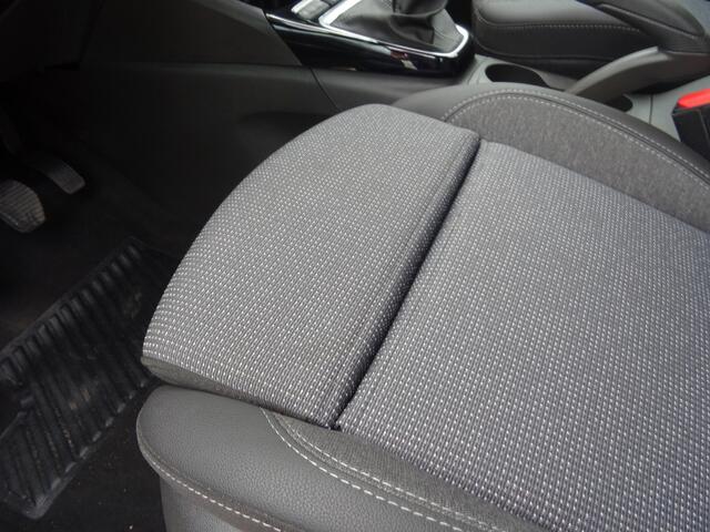 Opel Crossland ELEGANCE 1.2 TURBO * CARPLAY * STOELVERWARMING !!