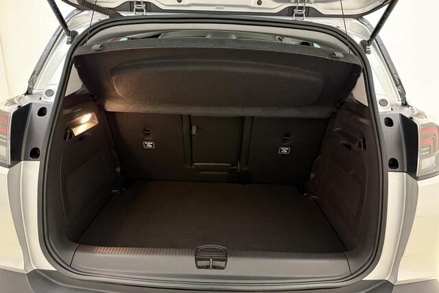 Opel Crossland 1.2 Turbo GS Line | Navigatie | Climate & Cruise Control | Achteruitrijcamera | Parkeersensoren | LMV | Beide stoelen in hoogte te verstellen | Led verlichting