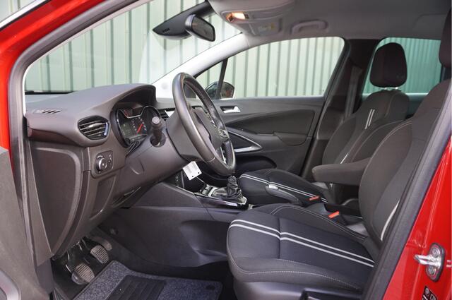 Opel Crossland 1.2 Turbo Elegance 110pk + Navigatie/ Cruise/ Camera/ LED koplampen/ Hoge instap/ Garantie!