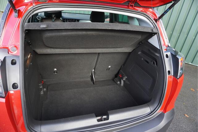 Opel Crossland 1.2 Turbo Elegance 110pk + Navigatie/ Cruise/ Camera/ LED koplampen/ Hoge instap/ Garantie!