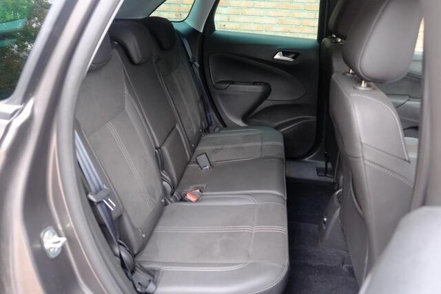 Opel Crossland 1.2 Turbo 110pk Ultimate | Navi | App Connect | Climate | Camera | Keyless | Blind Spot | PDC