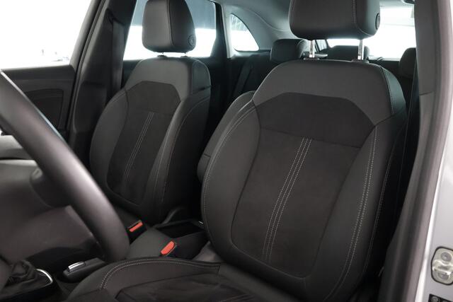 Opel Crossland 1.2 Turbo Elegance / LED / Navi / CarPlay / Leder / Cam