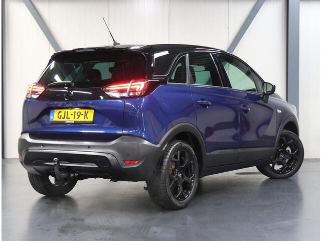 Opel Crossland 1.2 130PK Turbo Level 4 | Trekhaak | Parkeersensoren | AGR Bestuurdersstoel | Armsteun | Navigatie | Cruise Control | Climate Control | AppleCarPlay/AndroidAuto | Two-Tone | LED | Privacy Glass | Isofix |
