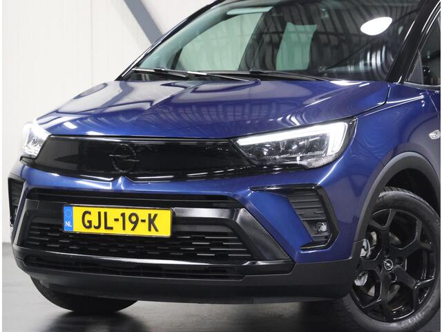 Opel Crossland 1.2 130PK Turbo Level 4 | Trekhaak | Parkeersensoren | AGR Bestuurdersstoel | Armsteun | Navigatie | Cruise Control | Climate Control | AppleCarPlay/AndroidAuto | Two-Tone | LED | Privacy Glass | Isofix |