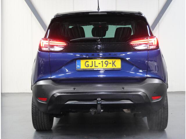 Opel Crossland 1.2 130PK Turbo Level 4 | Trekhaak | Parkeersensoren | AGR Bestuurdersstoel | Armsteun | Navigatie | Cruise Control | Climate Control | AppleCarPlay/AndroidAuto | Two-Tone | LED | Privacy Glass | Isofix |