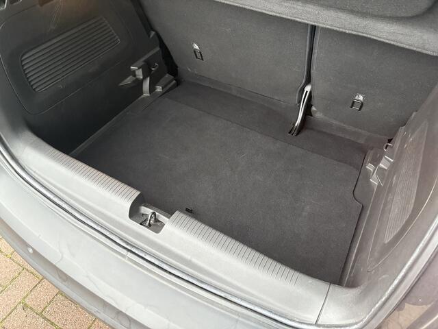 Opel Crossland 1.2 T 130pk Elegance Automaat CAMERA/CLIMA/CARPLAY/TREKHAAK/WINTERPACK