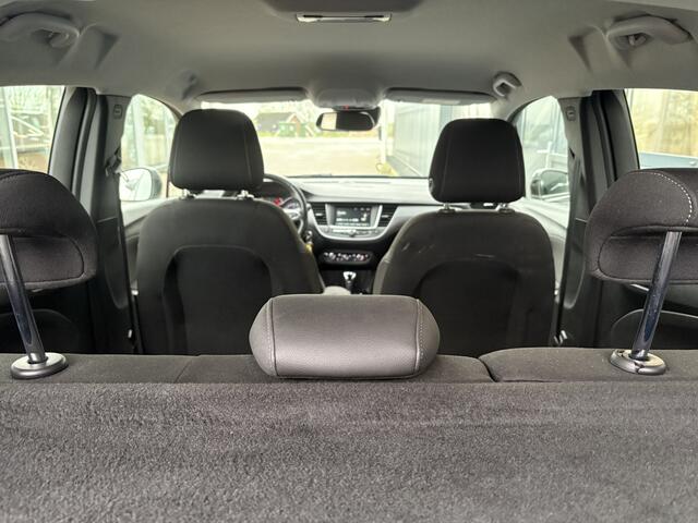 Opel Crossland 1.2 T 130pk Elegance Automaat CAMERA/CLIMA/CARPLAY/TREKHAAK/WINTERPACK