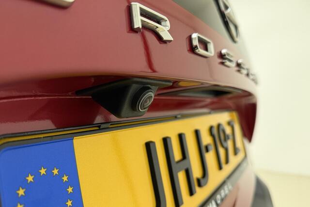 Opel Crossland 1.2 Turbo Ultimate | Parkeersensoren V+A | Achteruitrijcamera | Cruise & Climate Control | Navigatie | Apple Carplay / Android Auto