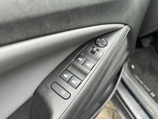 Opel Crossland X 1.2 Turbo Innovation