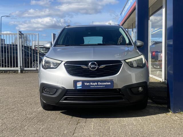 Opel Crossland X 1.2 Online Edition / NL-Auto / Nieuwe-Distributie / Dealer-Onderhouden / Apple-Carplay & Android-Auto / Cruise-Control / DAB Radio-Bluetooth / Trekhaak / Navi / PDC-Achter / 16'' LMV / All-Season / ENZ.