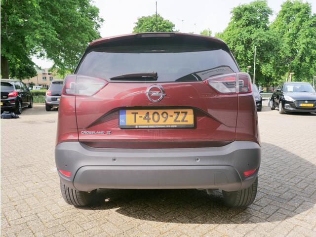 Opel Crossland X 1.2 T. Innovation. Airco, Navi. PDC voor en achterzijde.
