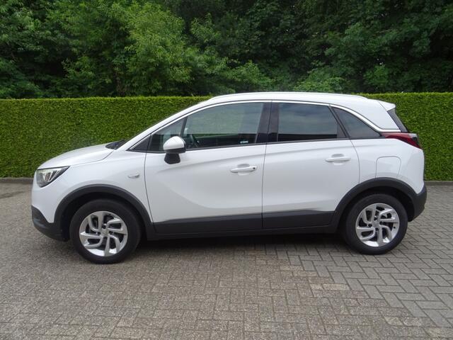 Opel Crossland X 1.2 T. INNOVATION CLIMA NAVI BLUETOOTH PDC LICHTMETAAL