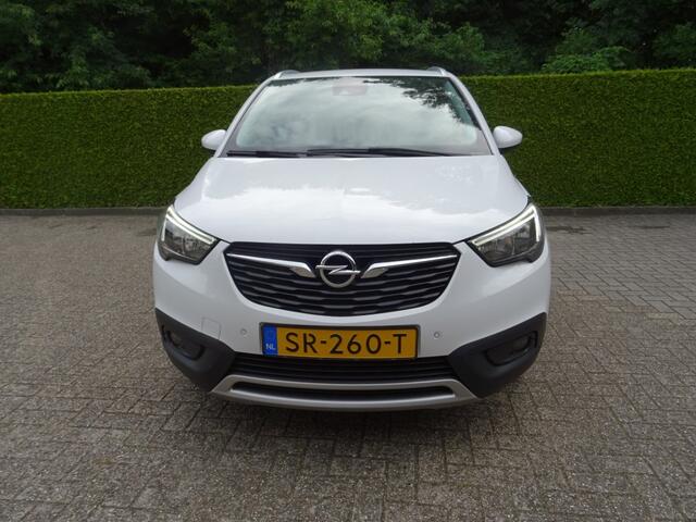Opel Crossland X 1.2 T. INNOVATION CLIMA NAVI BLUETOOTH PDC LICHTMETAAL