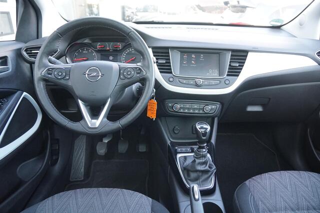 Opel Crossland X 1.2 Turbo Edition 2020 110PK + TREKHAAK / PANORMA / STOELVERWARMING