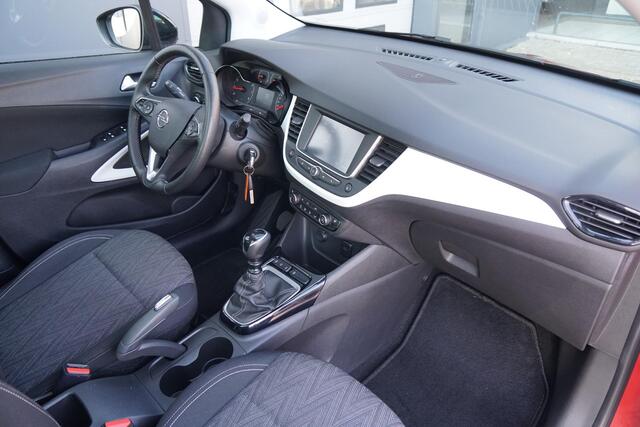 Opel Crossland X 1.2 Turbo Edition 2020 110PK + TREKHAAK / PANORMA / STOELVERWARMING