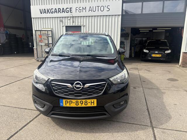 Opel Crossland X 1.2 Online Edition