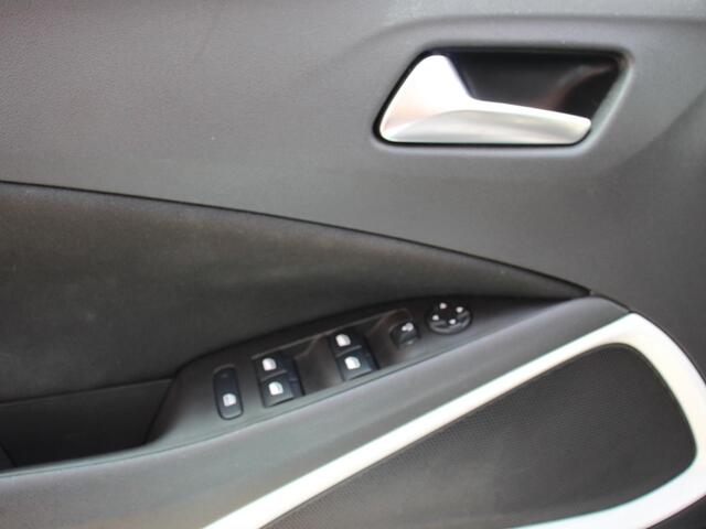 Opel Crossland X 1.2 Turbo Innovation Clima Control Apple carplay / Andriod auto LM Velgen Two Tone