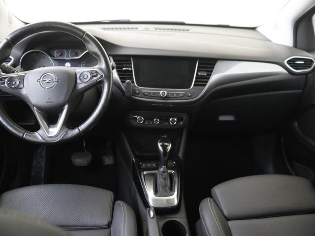 Opel Crossland X 1.2 Turbo Ultimate | Ledere AGR Stoelen | Winterpakket | Camera | Carplay | Climate Control |