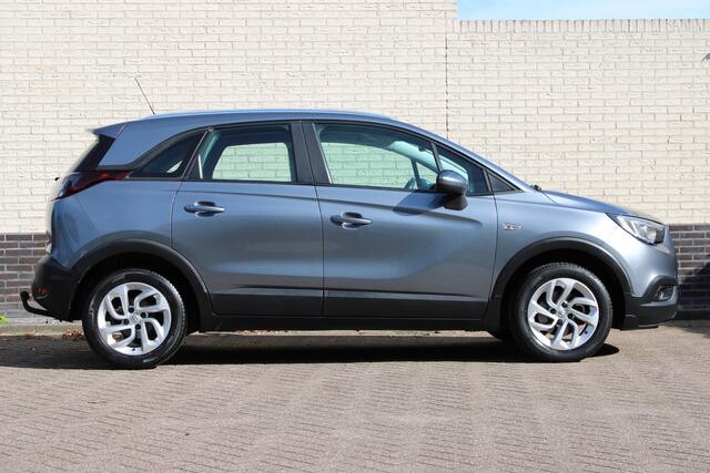 Opel Crossland X 1.2 Turbo Online Edition | Cruise control | Navigatie | Trekhaak | Dealer onderhouden |