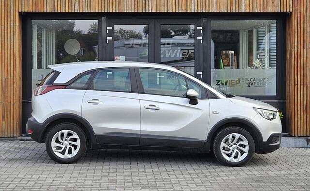 Opel Crossland X 1.2 Turbo Online Edition stoel/stuur verwarming. automaat.